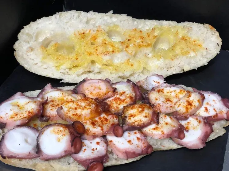 Bocadillo de pulpo. Foto: Pulperías Aurora