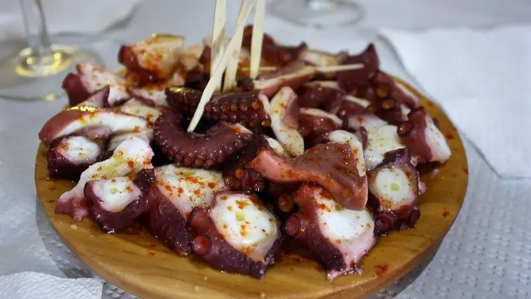 As&iacute; es la receta del mejor pulpo &aacute; feira de Pulper&iacute;as Aurora. Foto: Flickr.