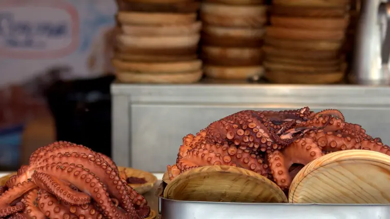 Estas son las 8 formas de comer pulpo en Galicia