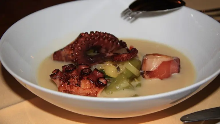 Pulpo a la brasa