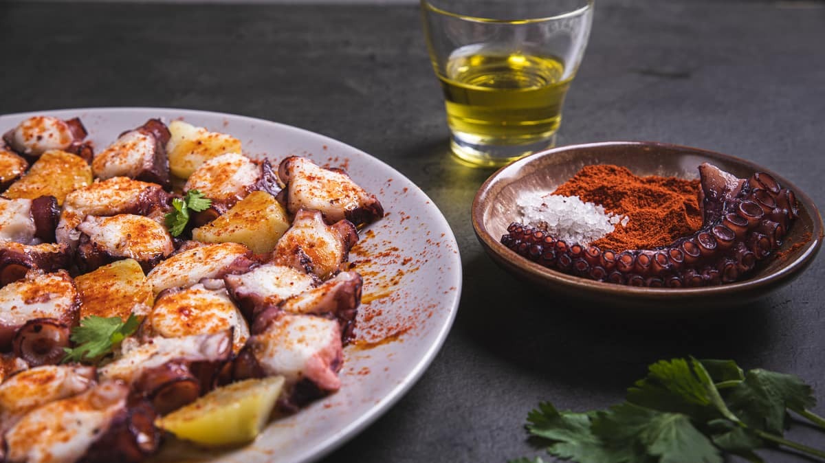 Pulpo a la gallega cocido sin agua: ¿es posible? Foto: freepik.